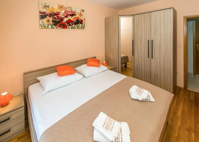 Hébergement de vacances Cozy In Plat With Wifi Mlini