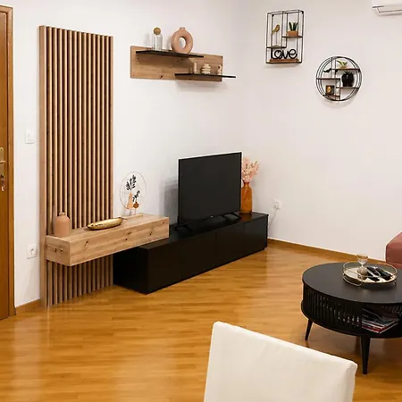 Ferienhaus Wunderschönes Haus In Plat